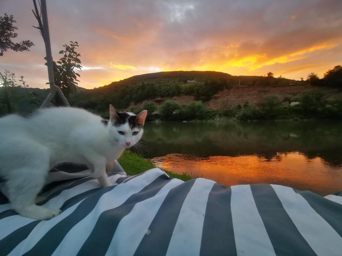 Vikendica Pored Drine Foca Handici Екстер'єр фото