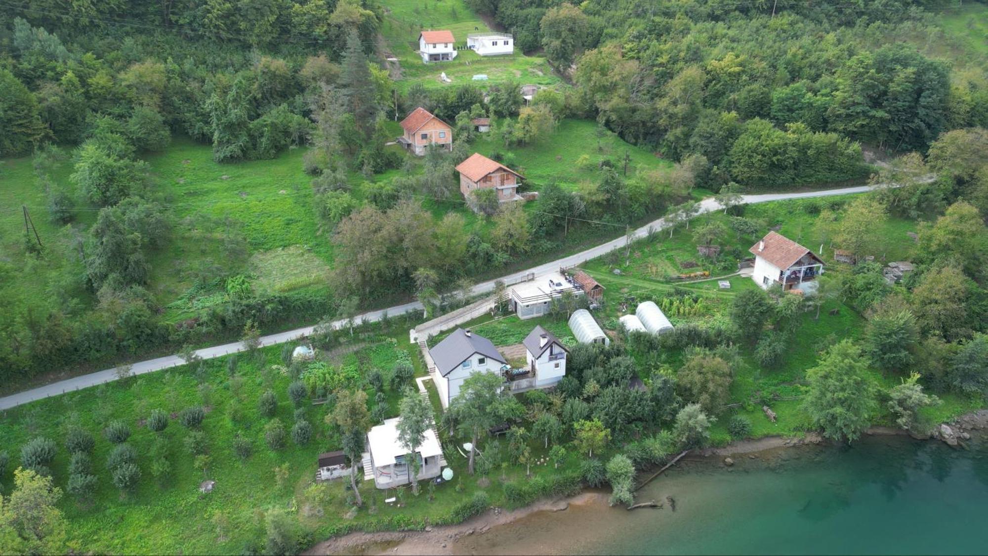 Vikendica Pored Drine Foca Handici Номер фото