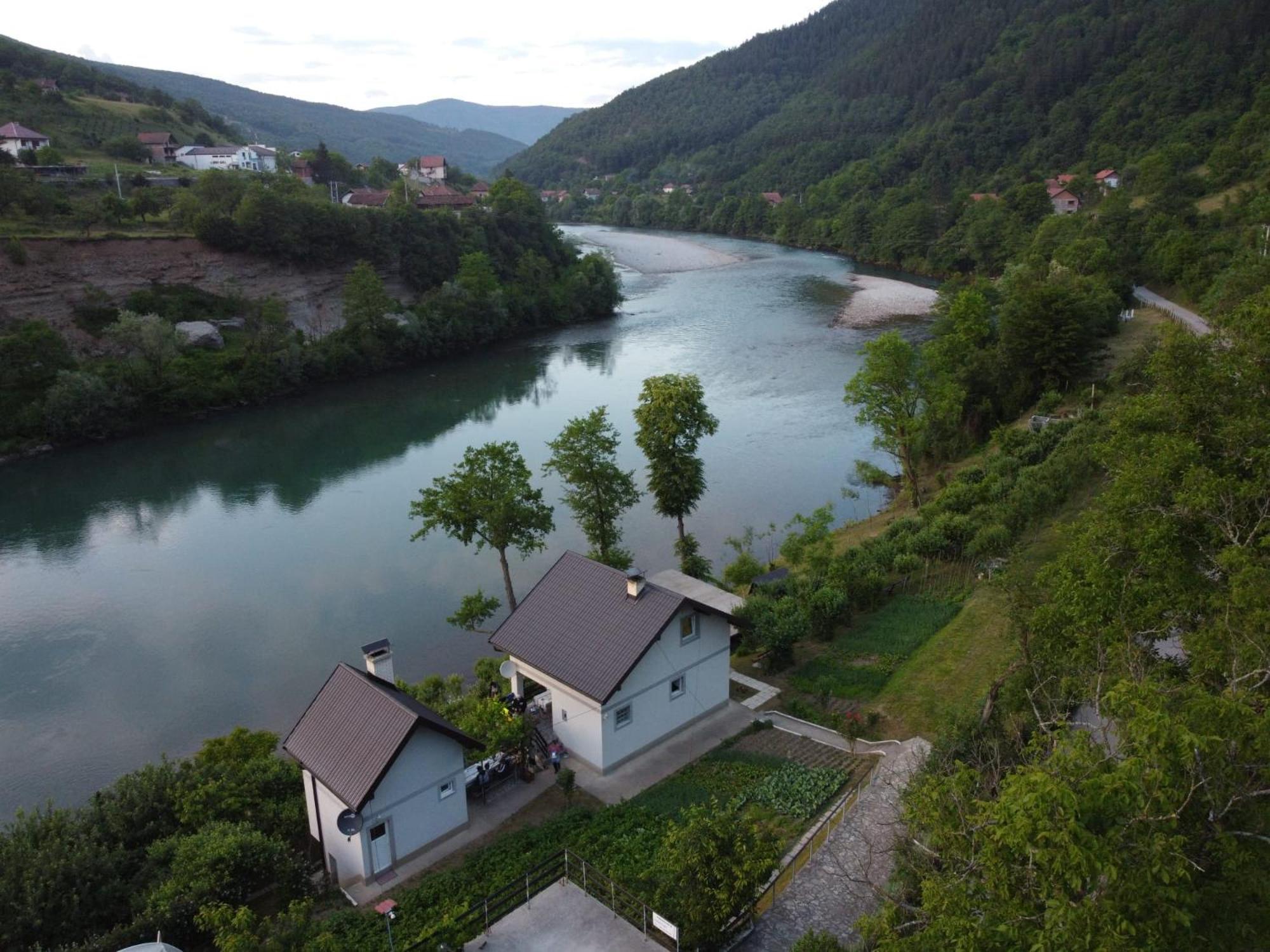 Vikendica Pored Drine Foca Handici Екстер'єр фото